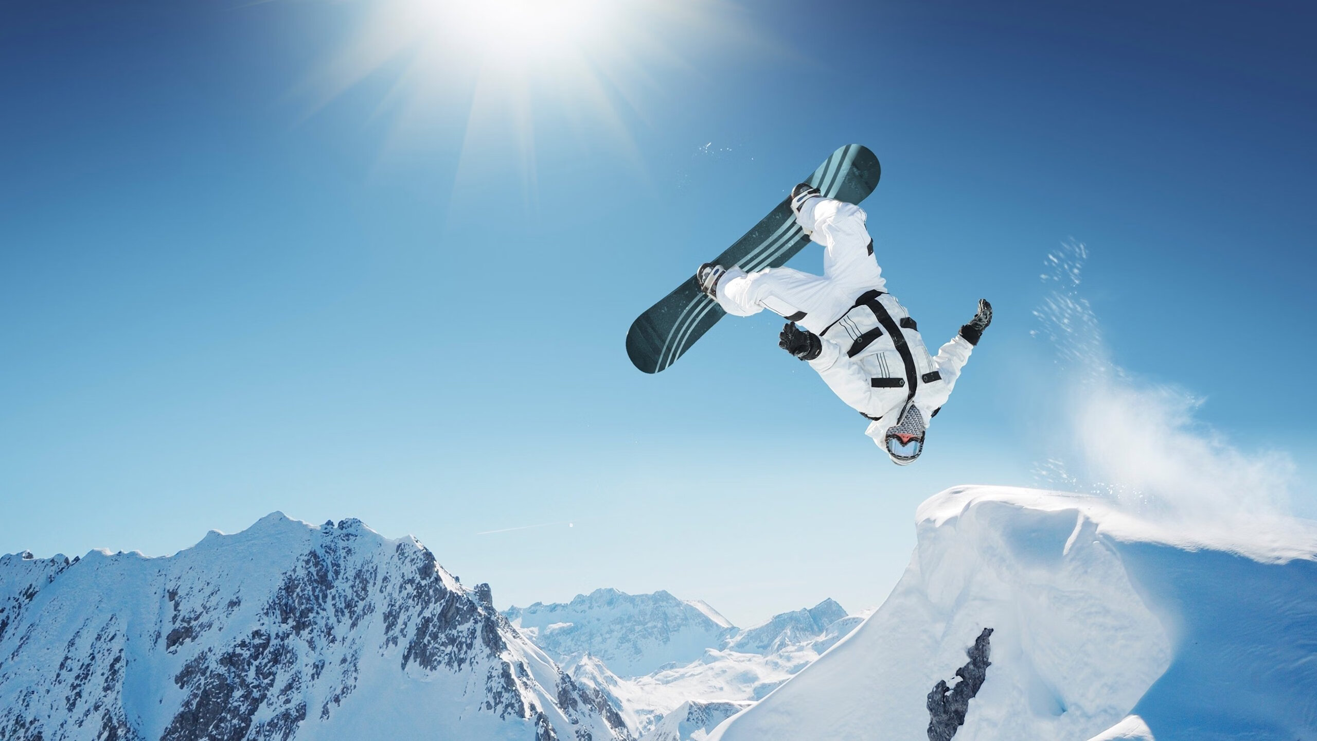 主播与职业战队合作模式日渐成熟，职业队和主播大神区别